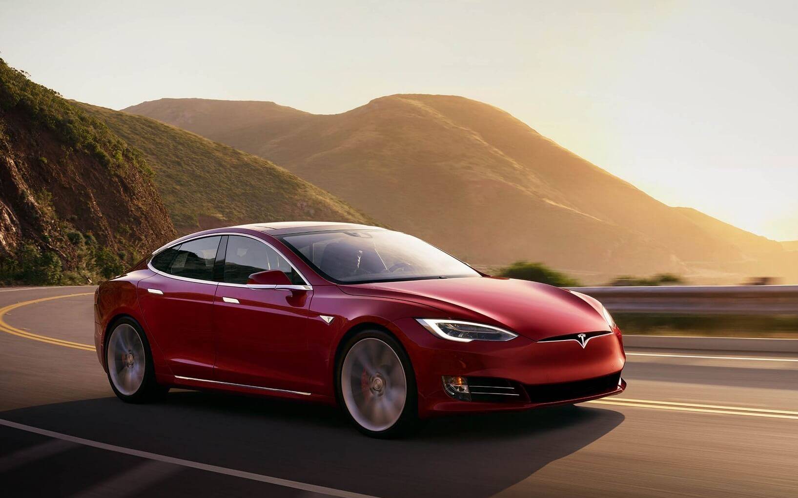 Tesla Model S Plaid Review 2025