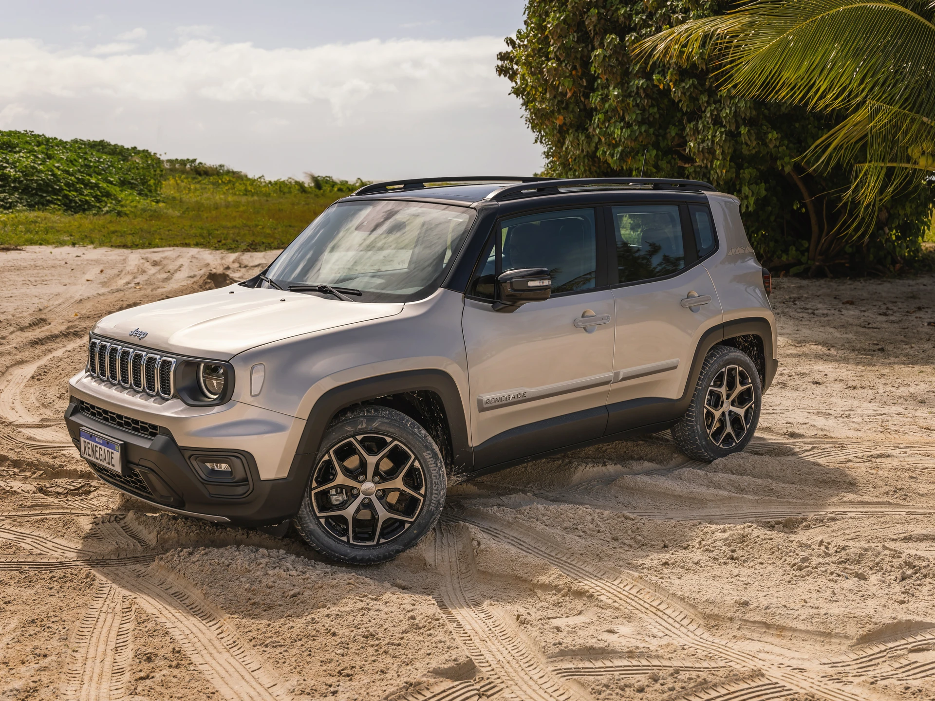 Jeep Renegade 2025 – Small SUV, Big Adventure
